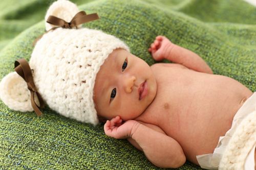 Newborn Photo(新生児写真)をおしゃれな写真で|中野区Aちゃん|子供写真館オリオール